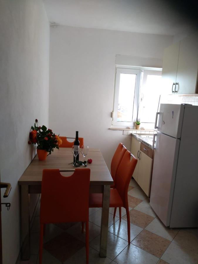 Midnight Apartment Ražanac Екстериор снимка