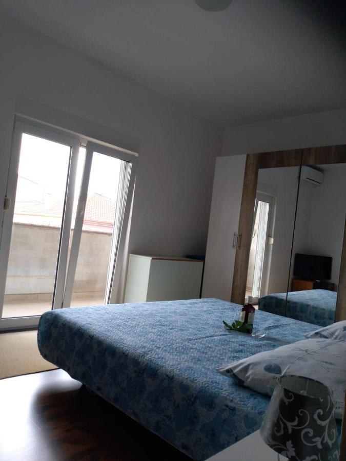 Midnight Apartment Ražanac Екстериор снимка
