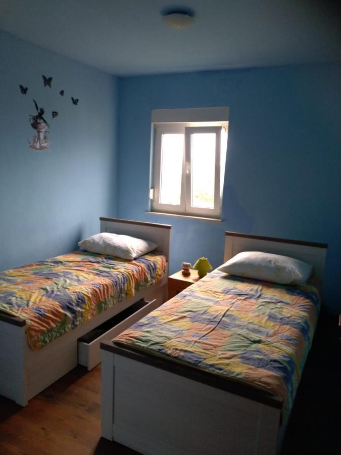 Midnight Apartment Ražanac Екстериор снимка